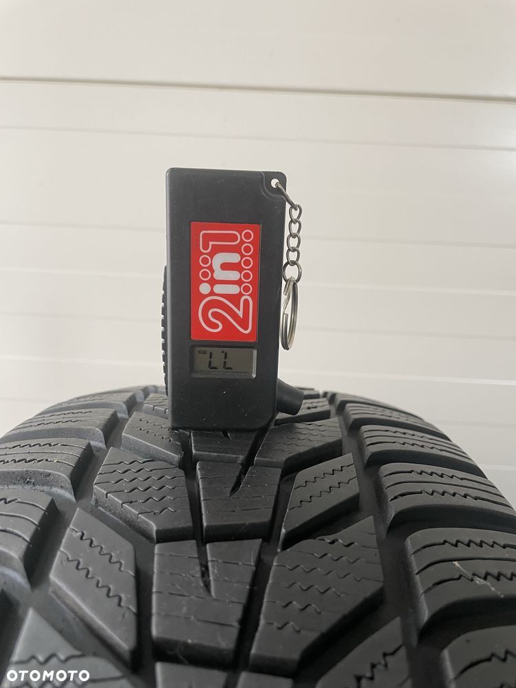 4x OPONY ZIMOWE Hankook Winter icept evo 3 225/65/17 102H - 2