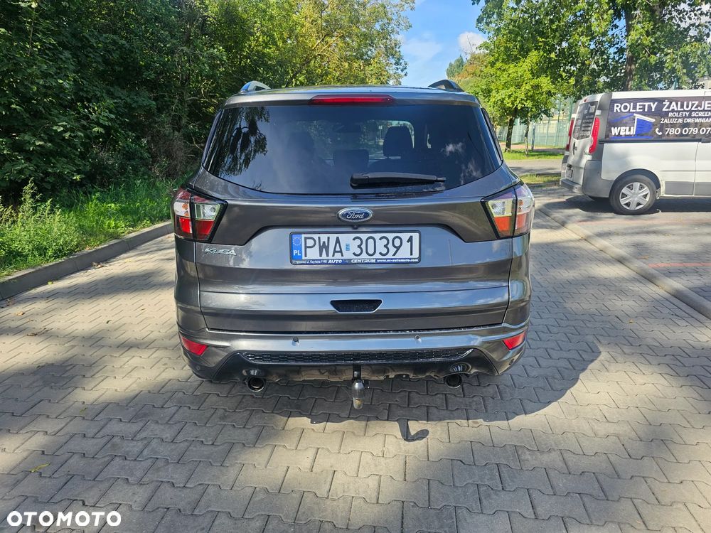 Ford Kuga 2.0 TDCi AWD ST-Line - 4