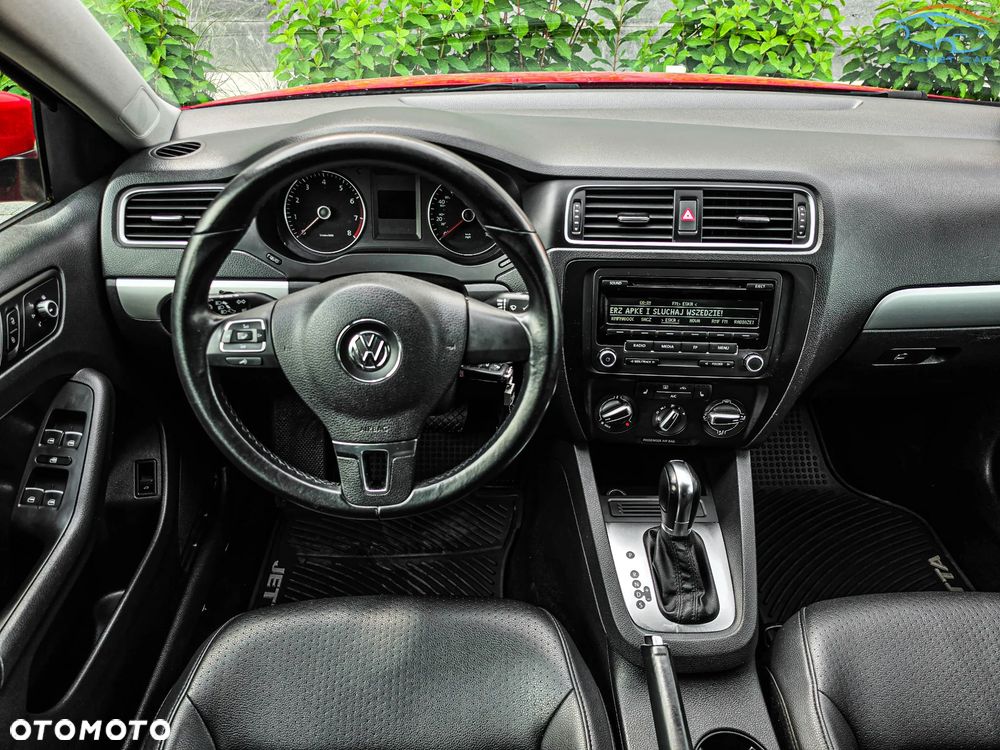 Volkswagen Jetta - 22