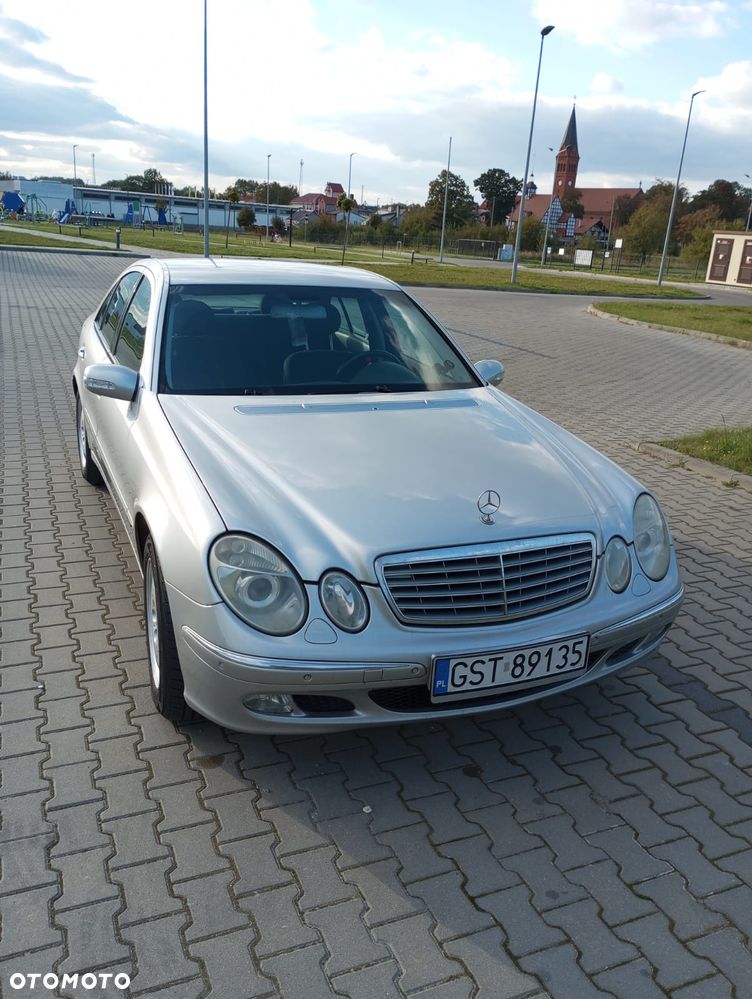 Mercedes-Benz Klasa E 320 T Elegance - 1