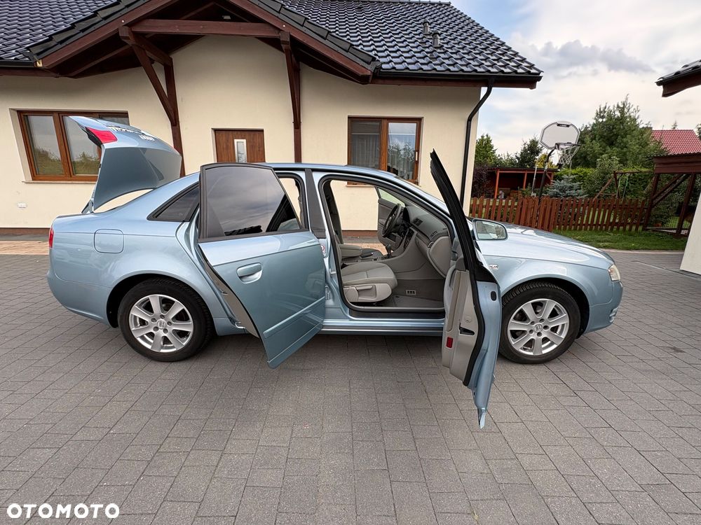Audi A4 Limousine 1.6 - 16