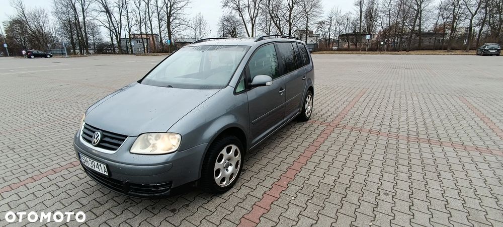 Volkswagen Touran - 13