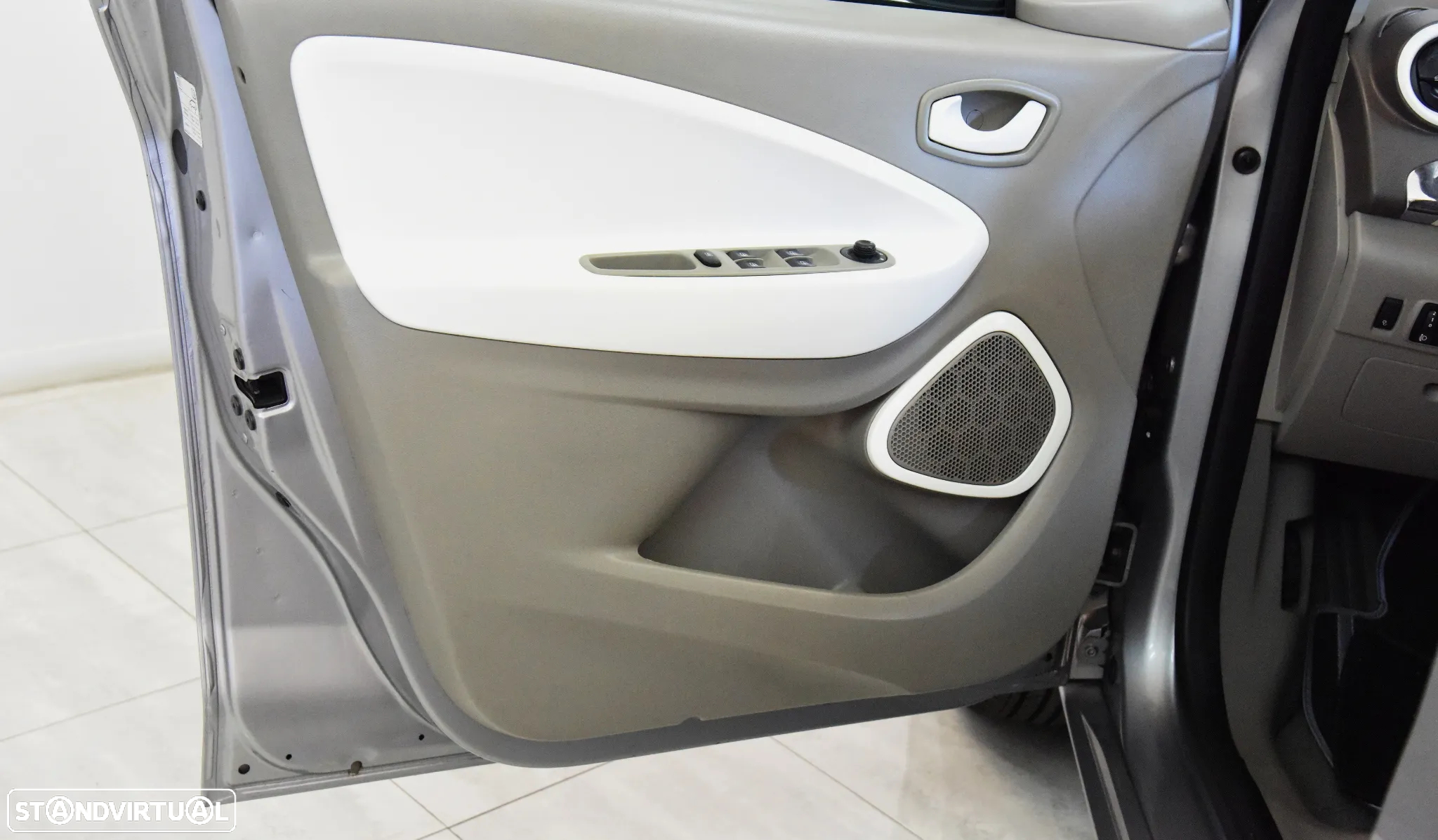 Renault Zoe (s/ Bateria) Zen Flex - 26