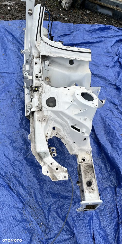 ĆWIARTKA  AUDI A4 B9 PRAWY PRZÓD PODŁUŻNICA FARTUCH KIELICH PRÓG SŁUPEK B AUDI A4 B9 AVANT LIFT ALLROAD - 8