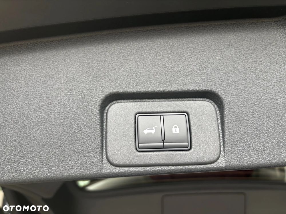 Nissan X-Trail 1.5 VC-T e-POWER N-Connecta e-4ORCE - 8