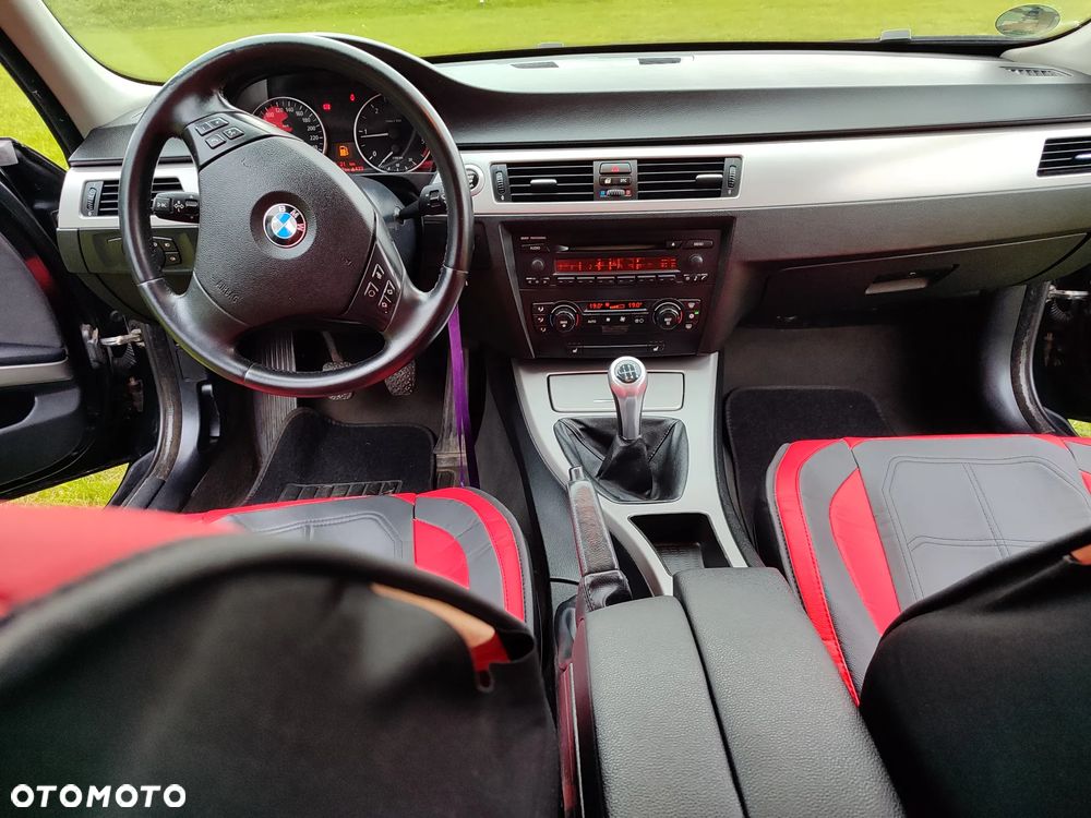 BMW Seria 3 320d - 3