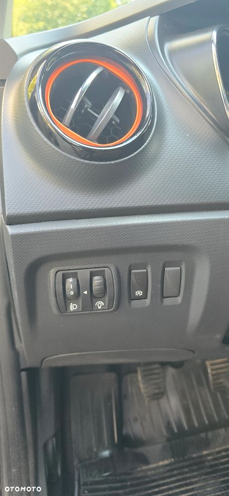 Renault Captur 1.5 dCi Energy Intens - 16