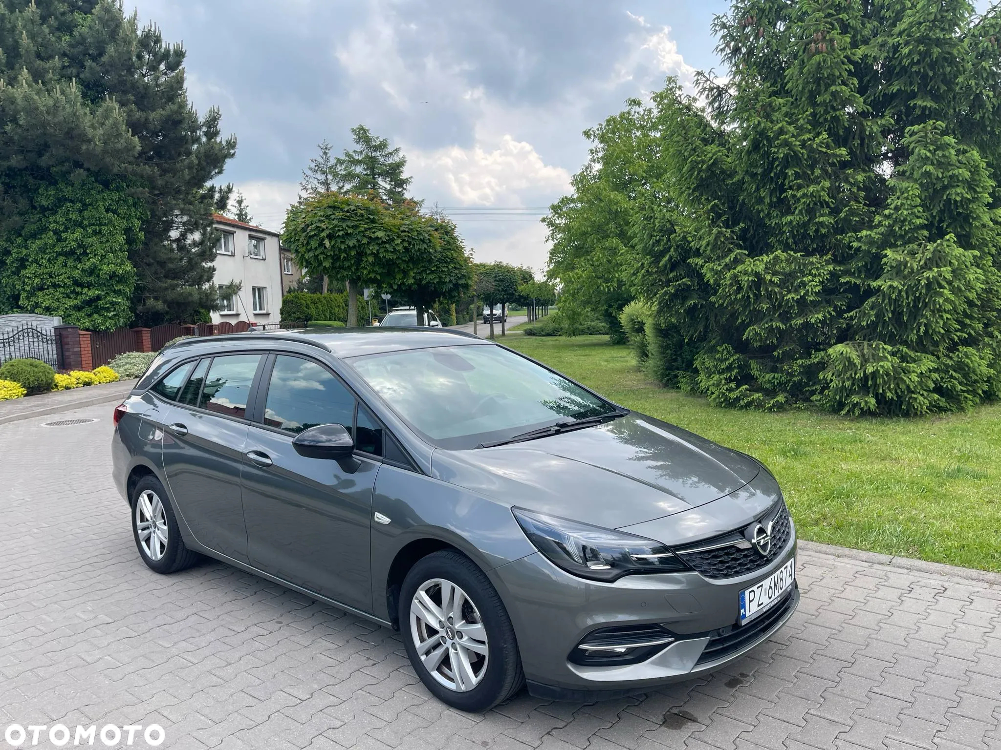 Opel Astra 1.2 Turbo Start/Stop Sports Tourer Business Edition - 3