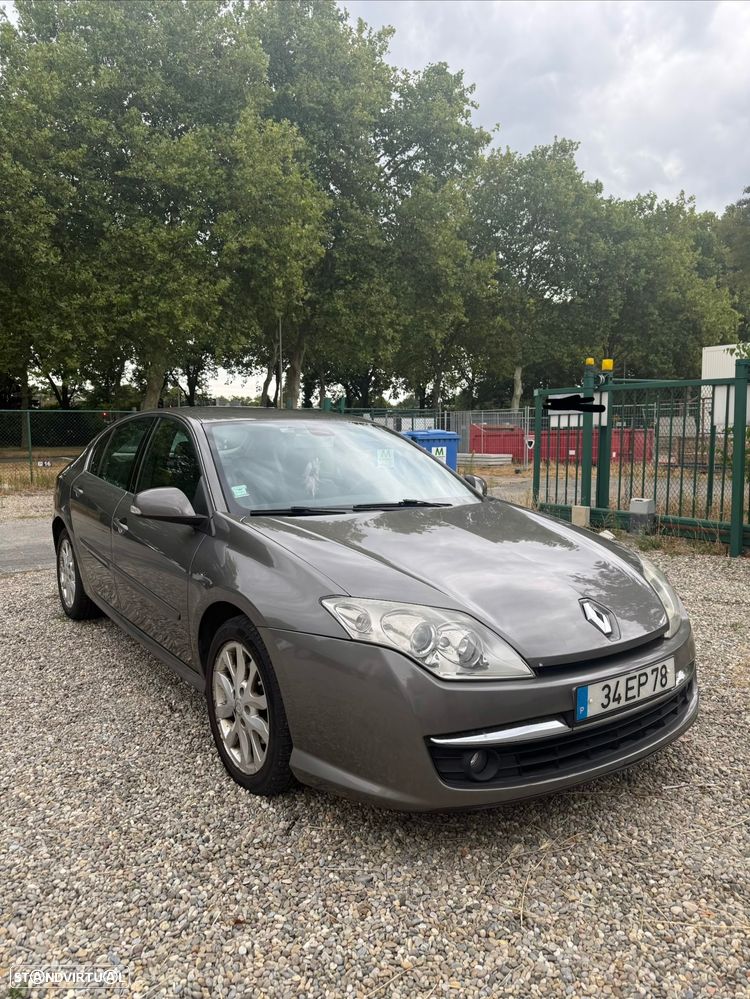 Renault Laguna 2.0 dCi Confort - 2