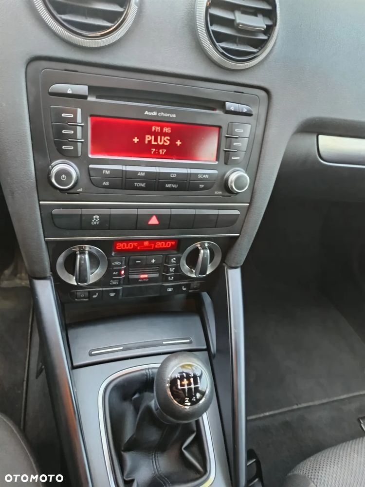 Audi A3 Sportback 1.6 Ambiente - 10