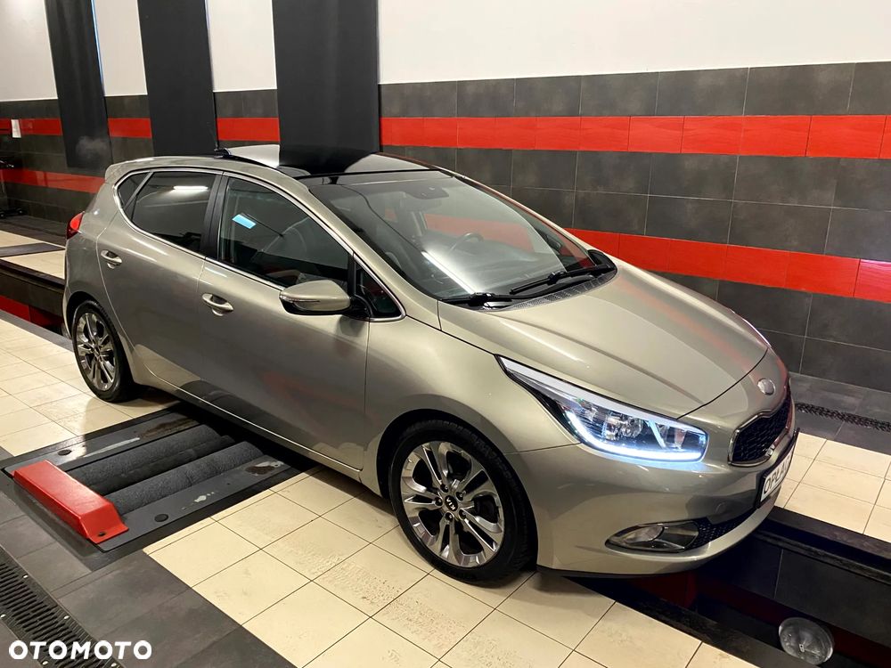 Kia Ceed 1.6 GDI ISG Vision - 5