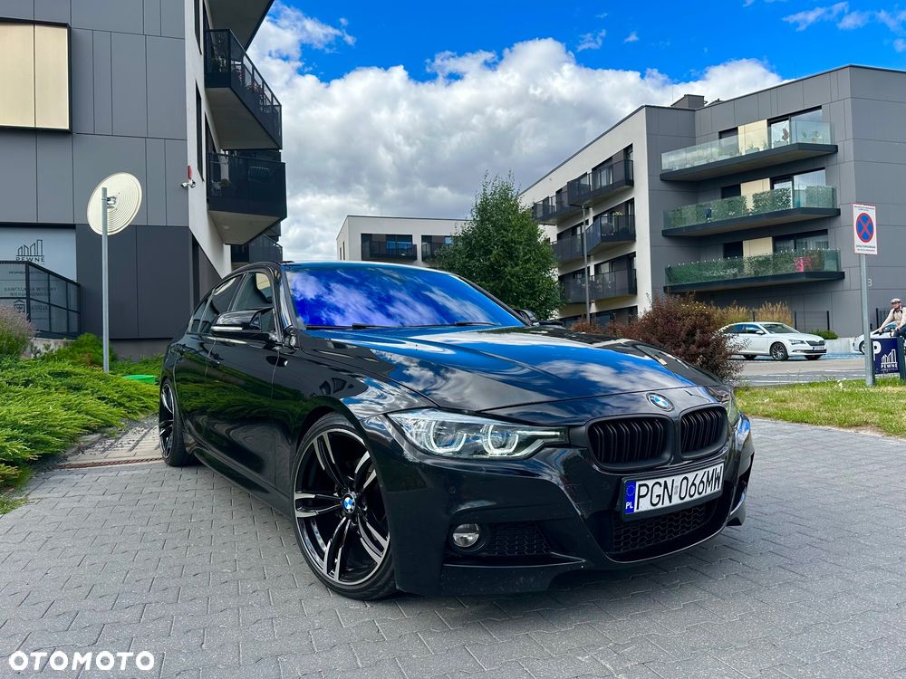 BMW Seria 3 318d Sport Line Shadow - 11