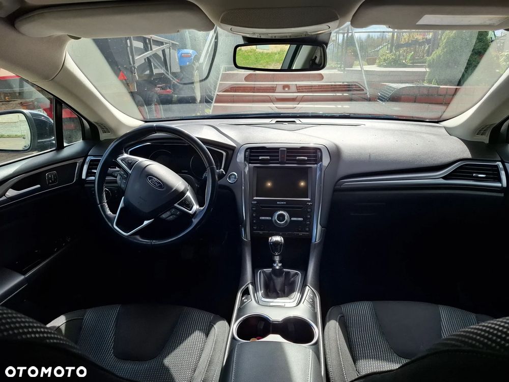 Ford Mondeo 2.0 EcoBlue Titanium - 25