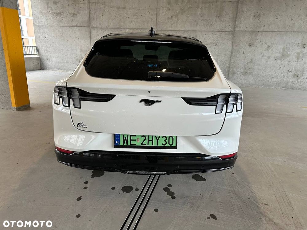 Ford Mustang Mach-E AWD PREMIUM - 5
