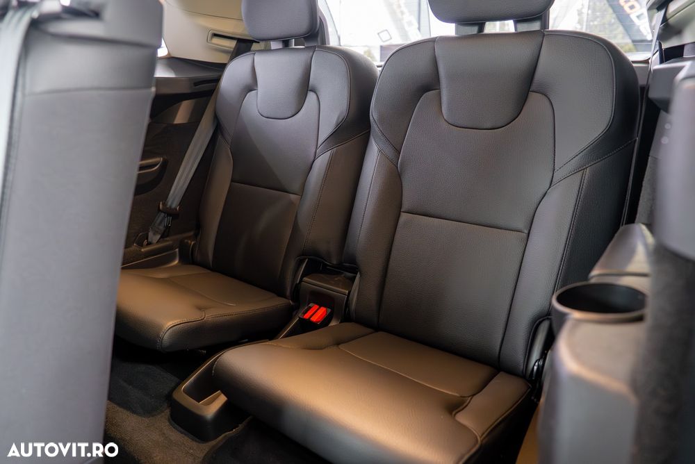 Volvo XC 90 Recharge T8 eAWD Inscription Expression - 15