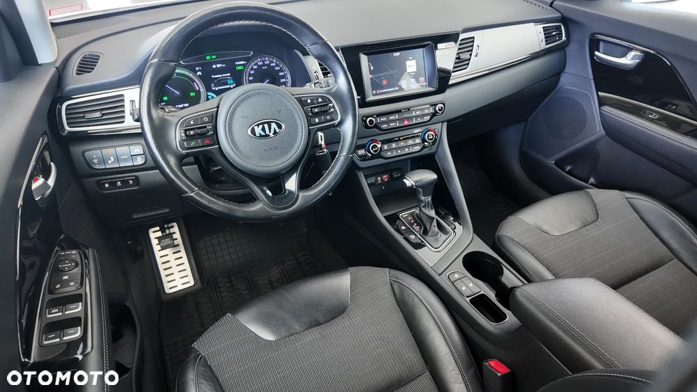 Kia Niro 1.6 GDI PHEV 2WD Vision - 19