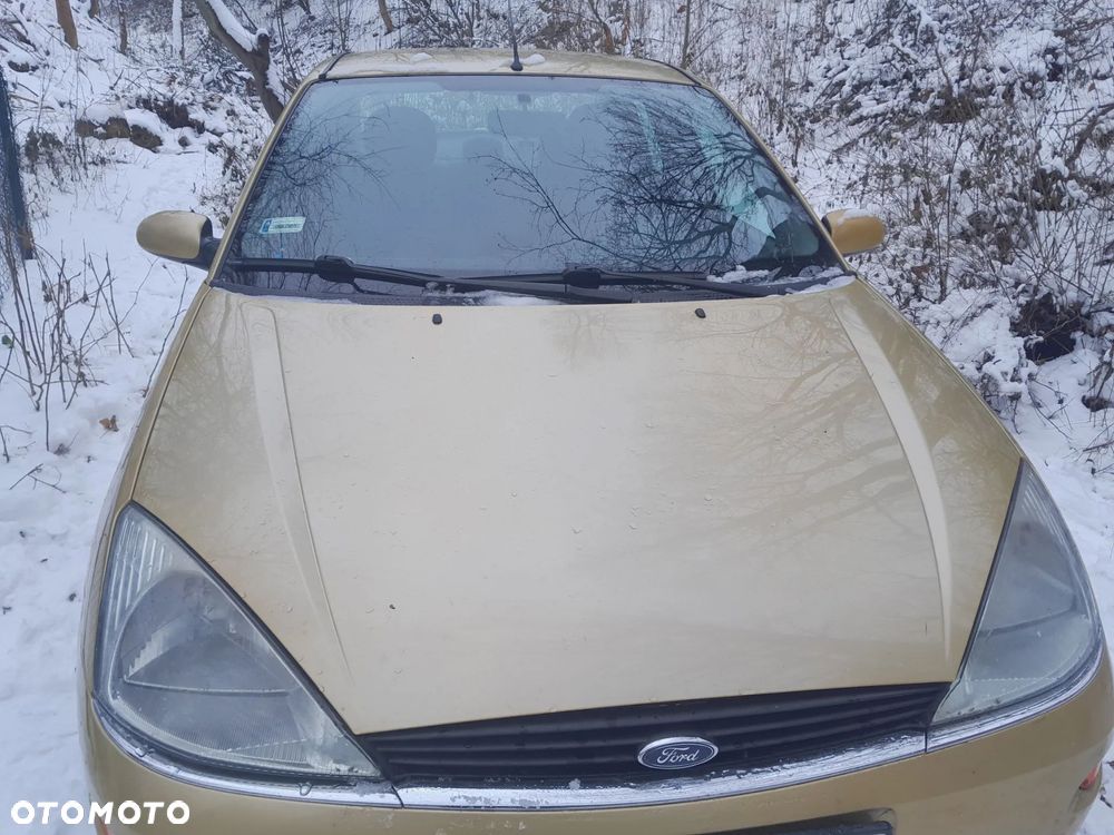 Ford Focus 1.6 Ghia - 14