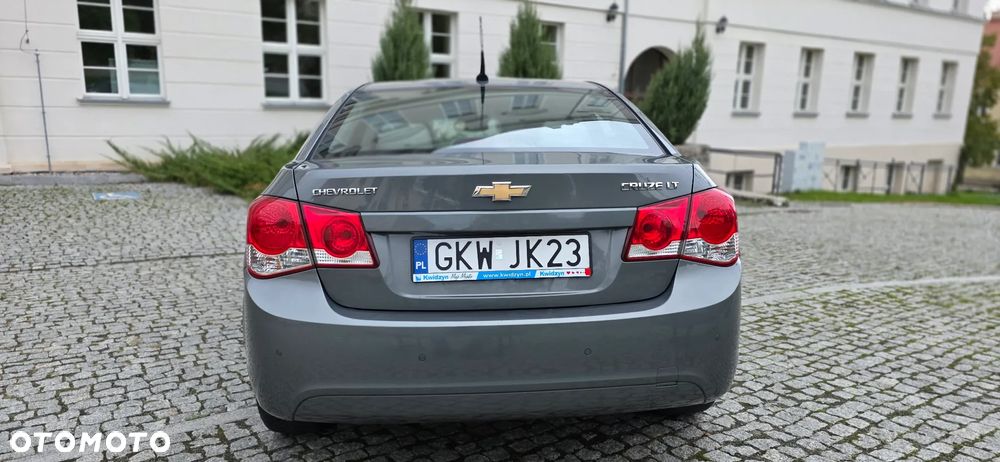 Chevrolet Cruze 1.8 LT+ - 36
