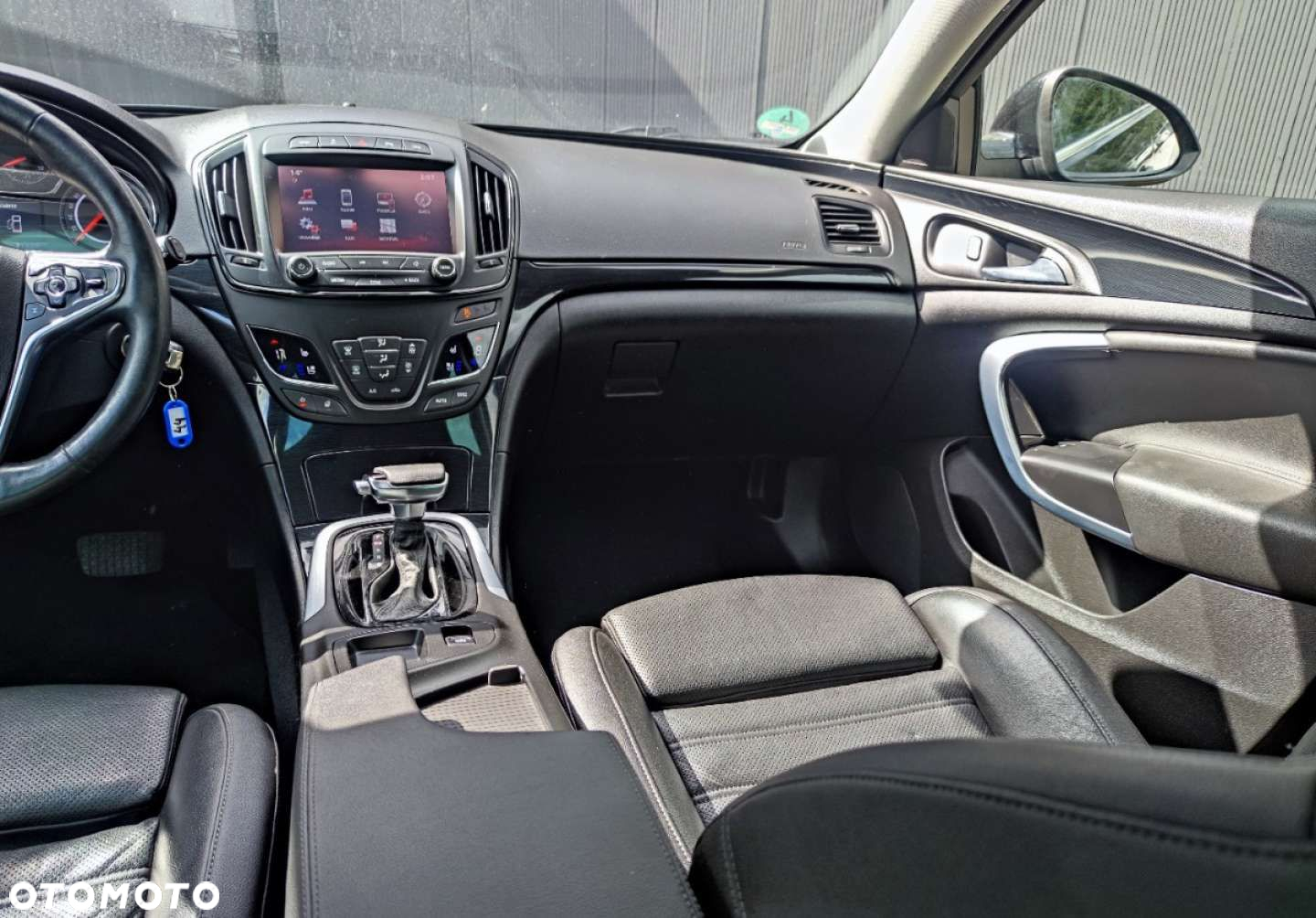 Opel Insignia - 31