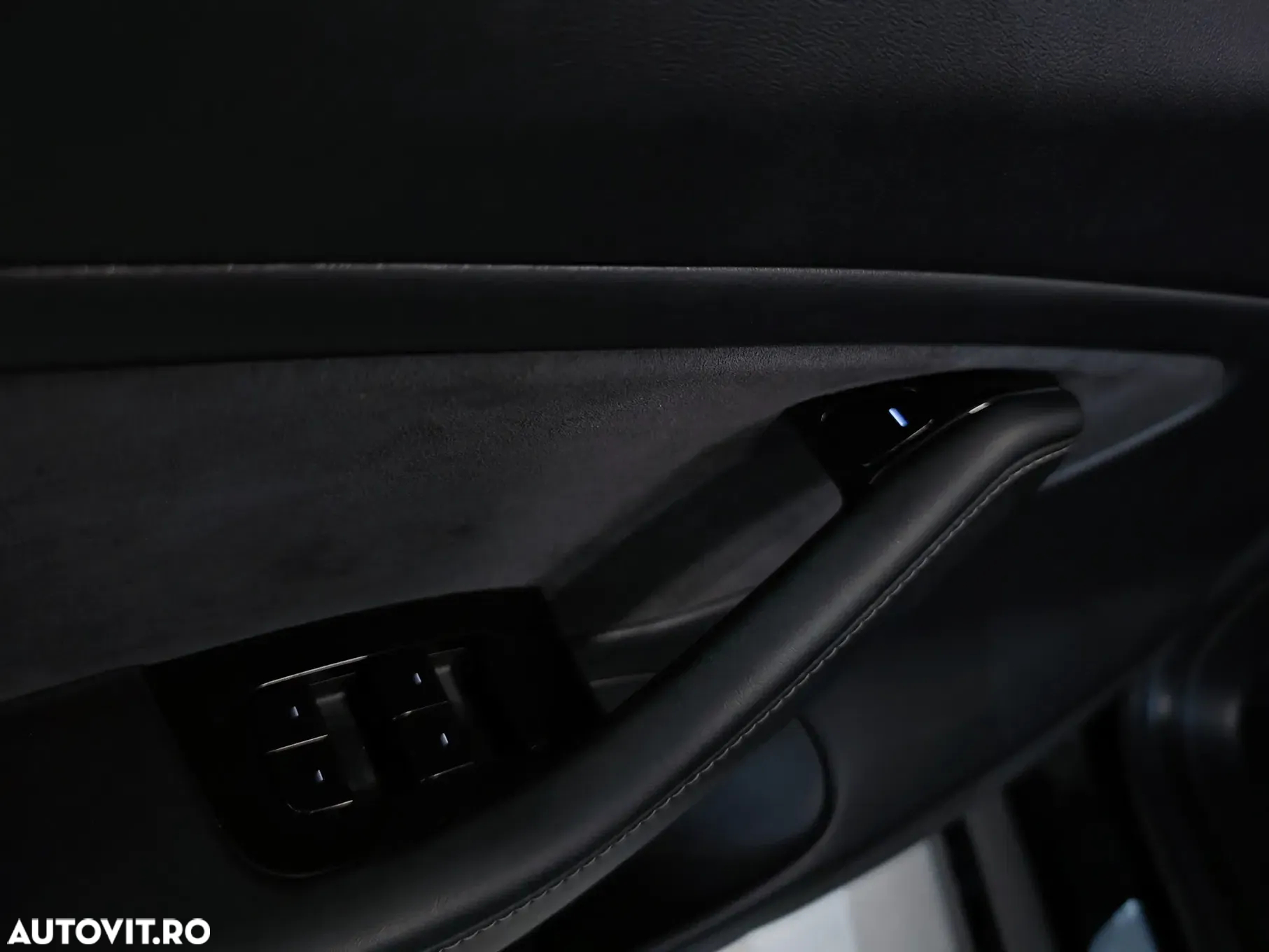 Tesla Model 3 Standard Reichweite Plus Hinterradantrieb - 10
