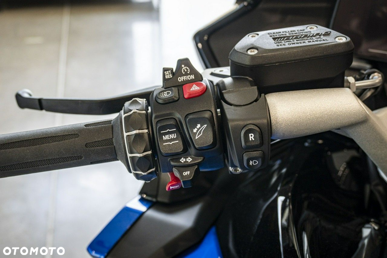 BMW K - 12