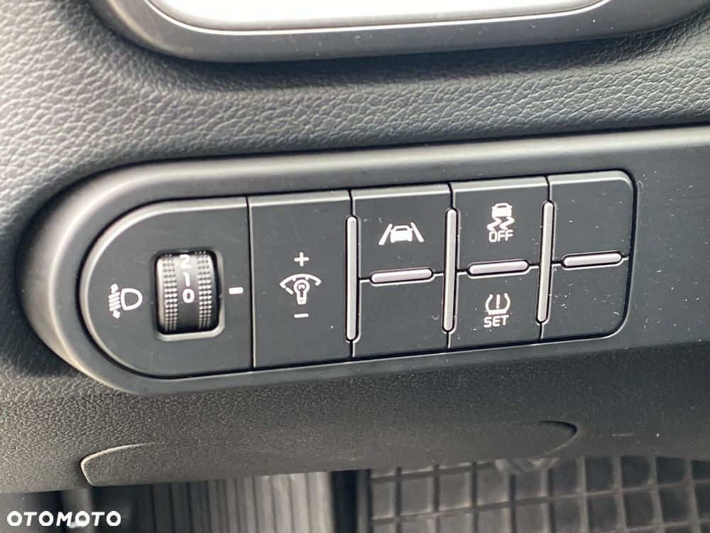 Kia Ceed - 17