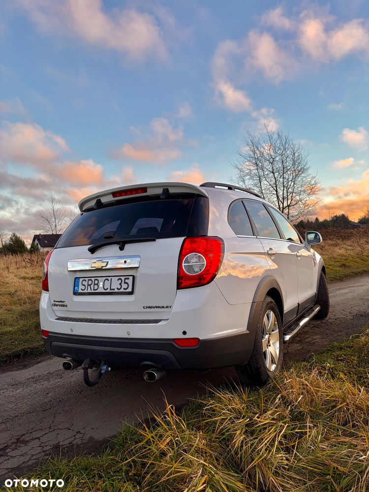 Chevrolet Captiva 2.0 4WD 5 Sitzer LT - 6