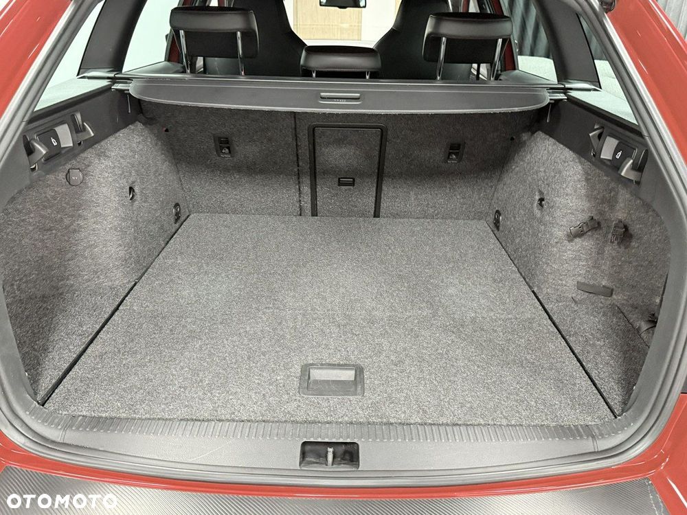 Skoda Octavia 2.0 TDI RS Challenge DSG - 17