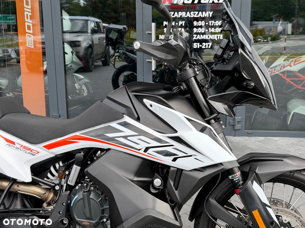 KTM Adventure - 9