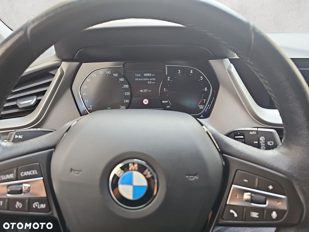 BMW Seria 1 - 13