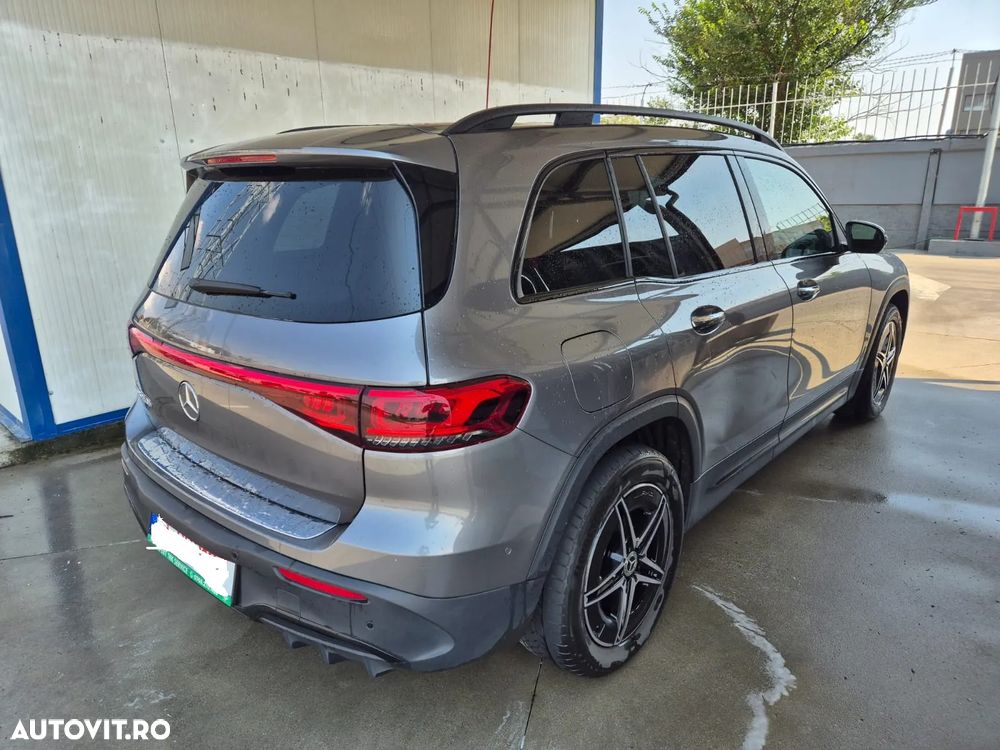 Mercedes-Benz EQB 250+ AMG Line - 2