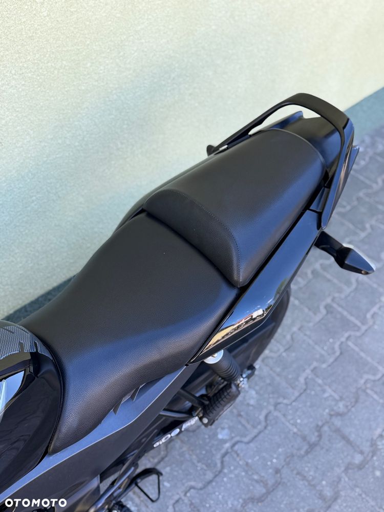 Honda CBF - 34
