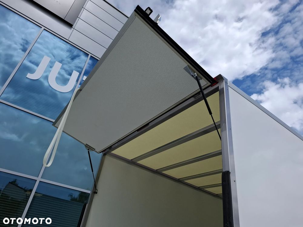 Iveco Z WINDĄ W SUPER CENIE CZEKA NA CIEBIE!!!!!!!!!!!!!! TWÓJ MOCNY PARTNER W BIZNESIE - 25