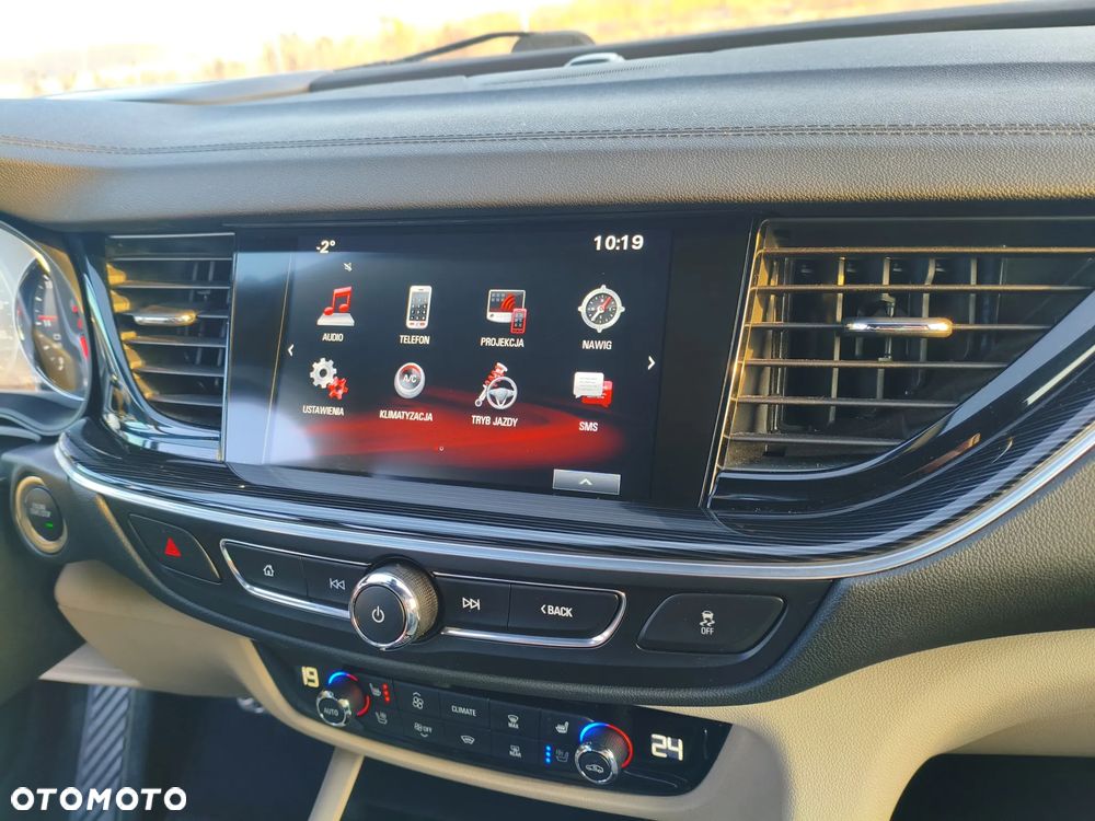 Opel Insignia 2.0 T 4x4 Exclusive S&S - 13