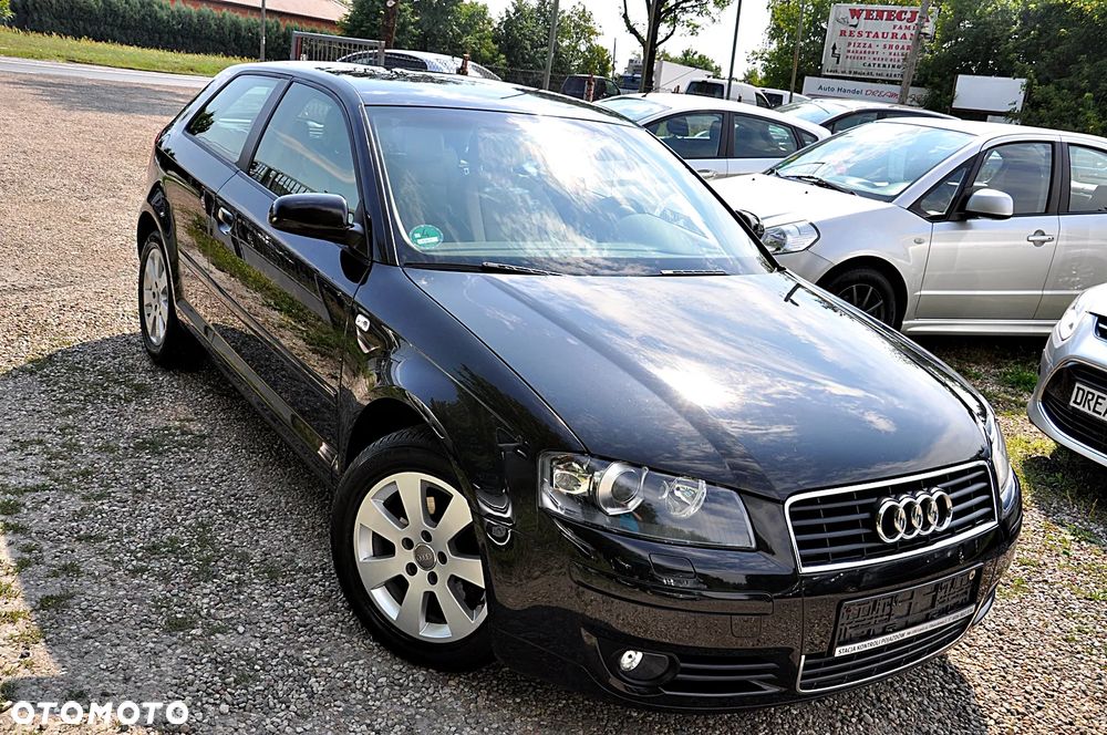 Audi A3 3-drzwiowe 1.6 Attraction - 8