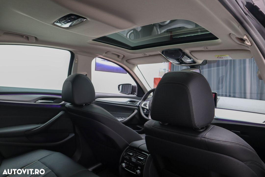 BMW Seria 5 545e xDrive AT PHEV - 28