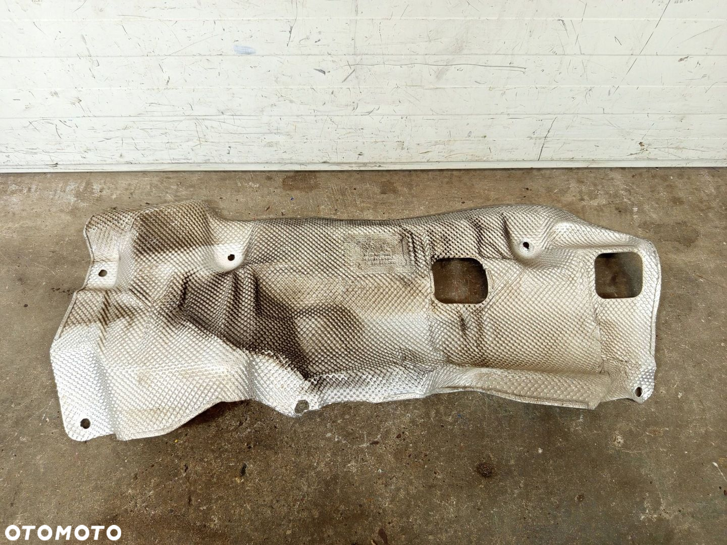OSŁONA TERMICZNA AUDI Q7 4M VW TOUAREG III 4M0825661N - 3