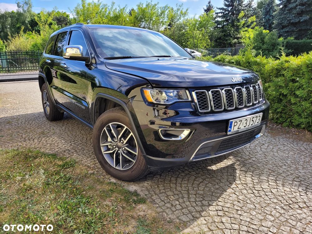 Jeep Grand Cherokee - 14