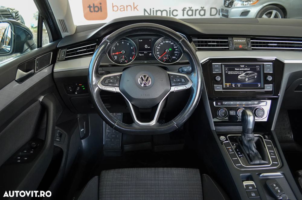 Volkswagen Passat 1.5 TSI ACT DSG Comfortline - 30