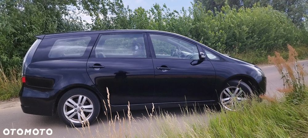 Mitsubishi Grandis 2.4 Intense - 4