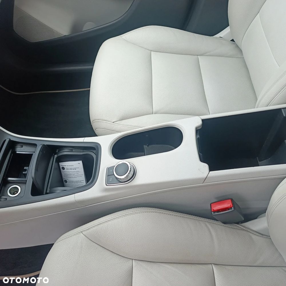 Mercedes-Benz Klasa B 200 (BlueEFFICIENCY) 7G-DCT - 17