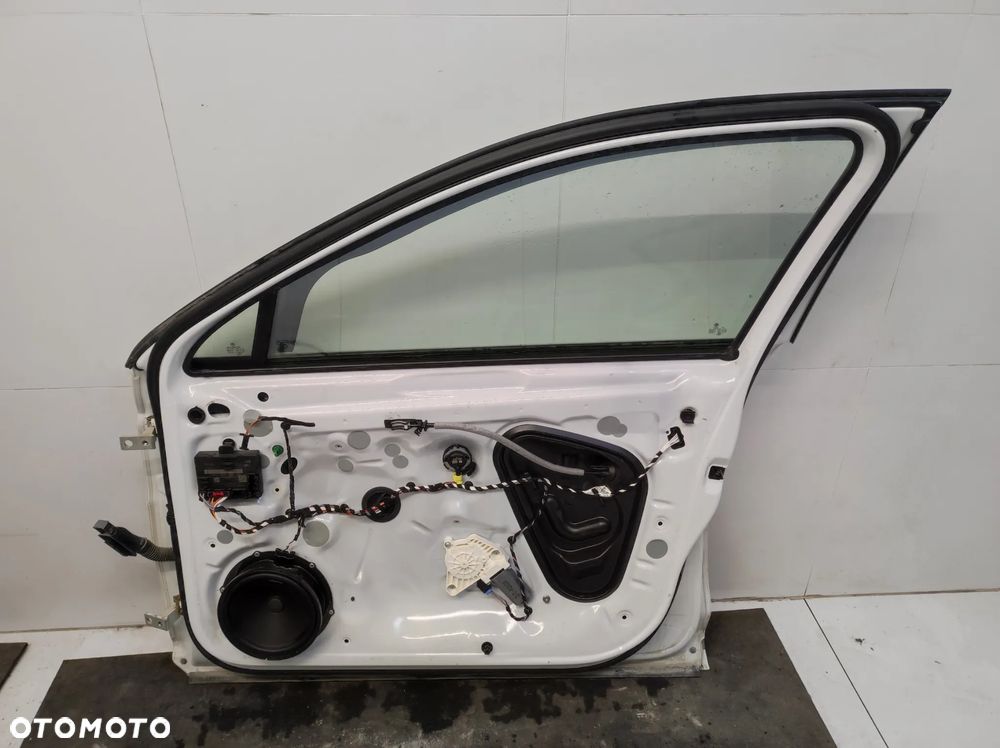 Drzwi prawe przód Volkswagen PASSAT B8 kombi - 5