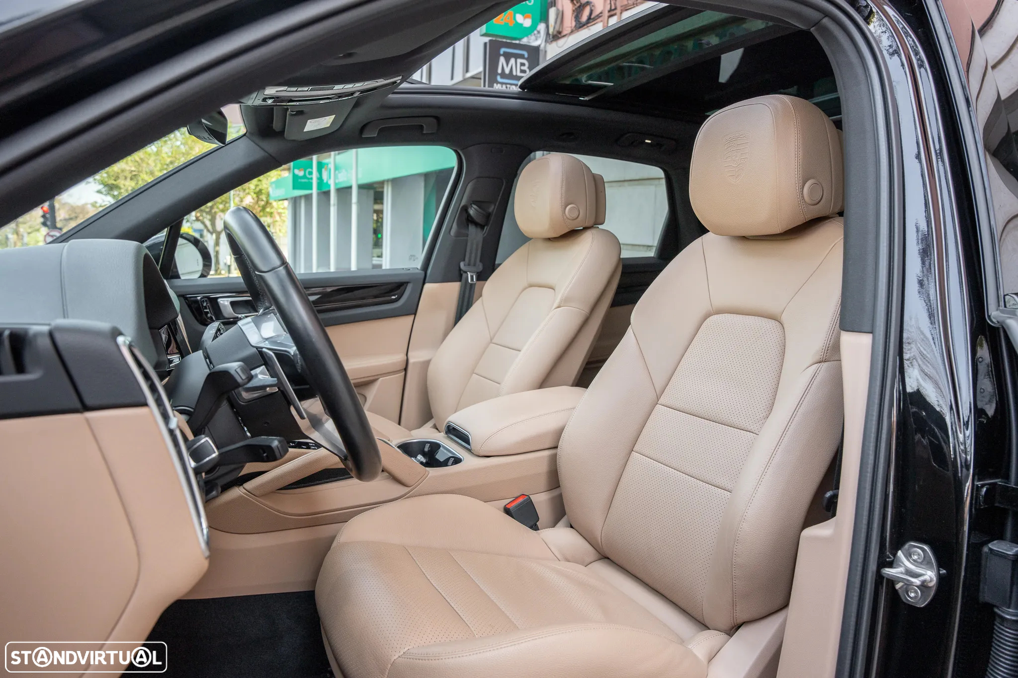 Porsche Cayenne E-Hybrid - 6