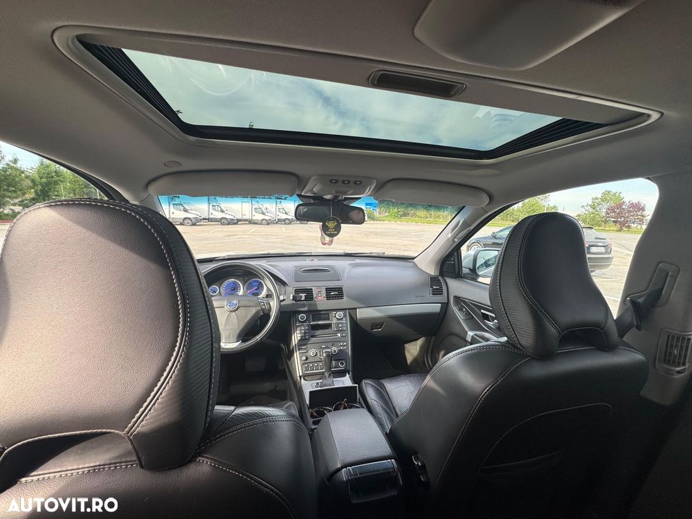 Volvo XC 90 D5 AWD Rdesign - 4