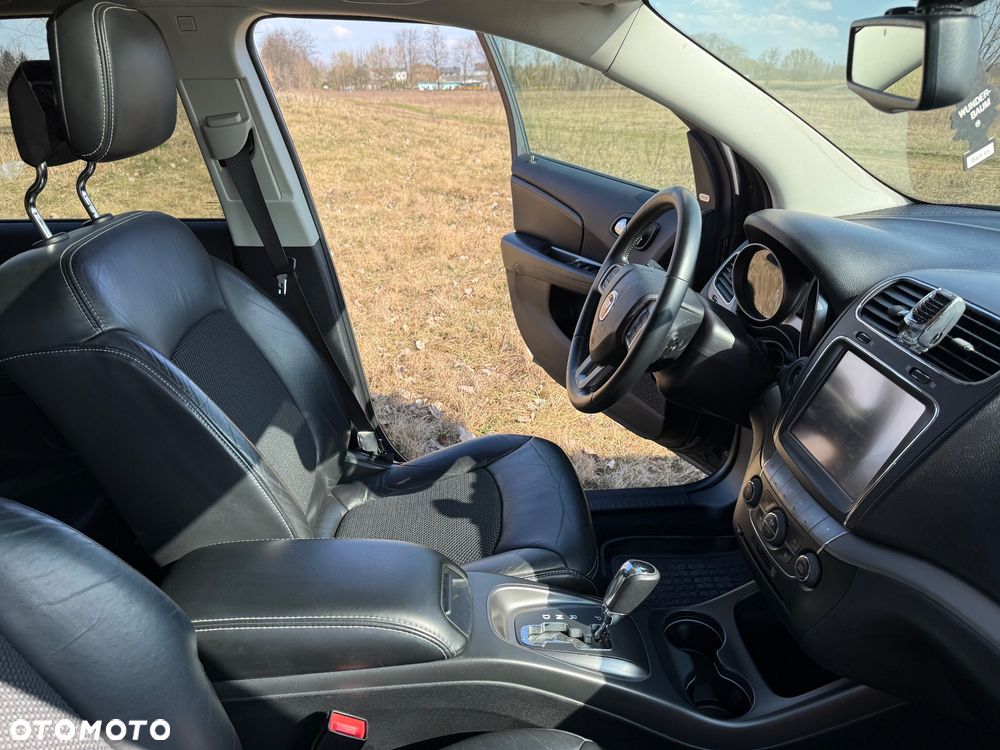 Fiat Freemont 2.0 Multijet 16V DPF Automatik Allrad Black Code - 14