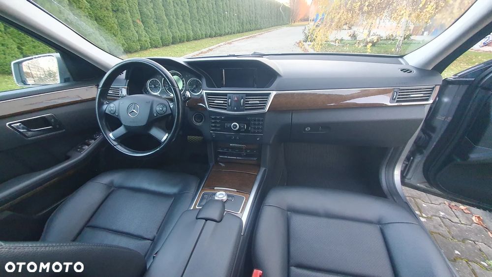Mercedes-Benz Klasa E 300 BlueTEC 7G-TRONIC Elegance - 8
