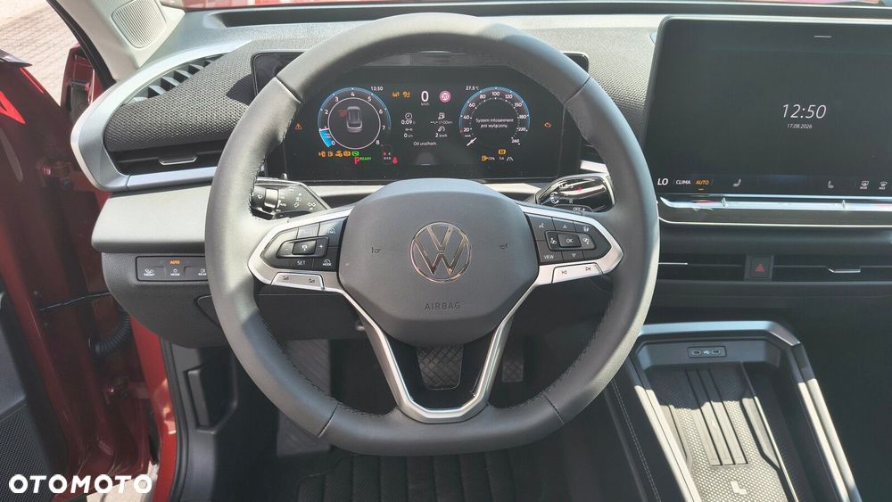 Volkswagen T-Roc - 17