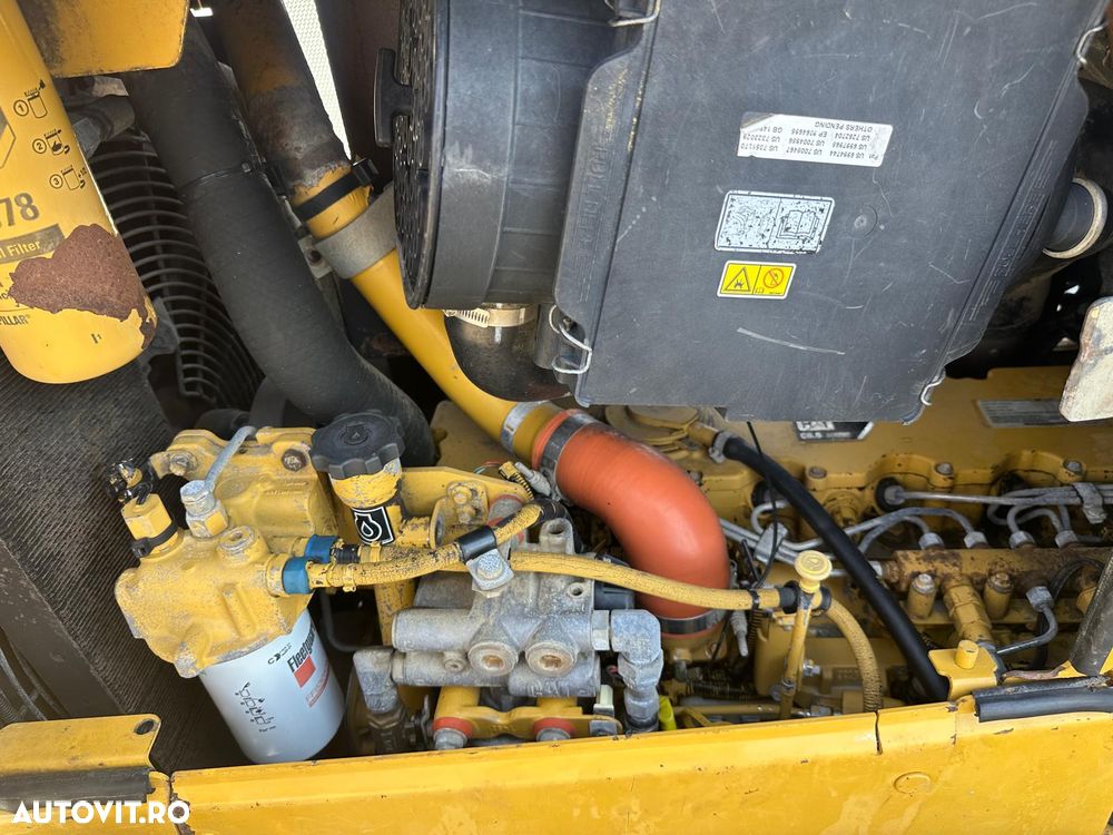 Caterpillar D6N LGP - 20