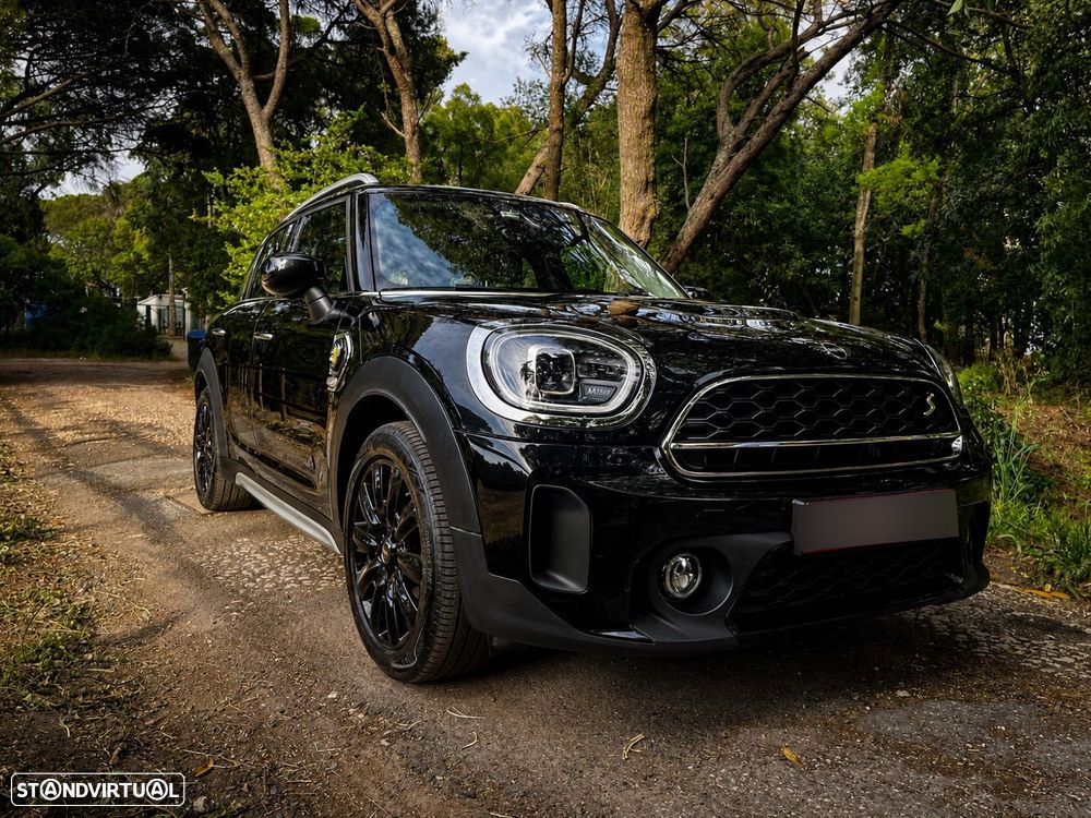 MINI Countryman Cooper SE ALL4 Auto - 1
