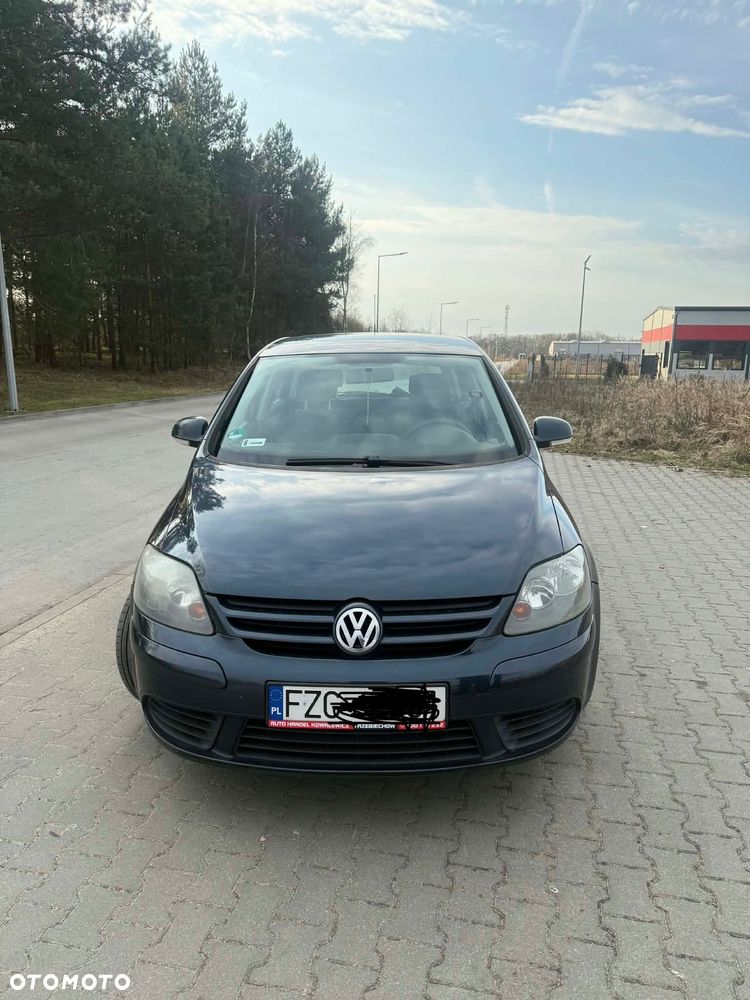 Volkswagen Golf Plus 1.6 FSI Comfortline - 2